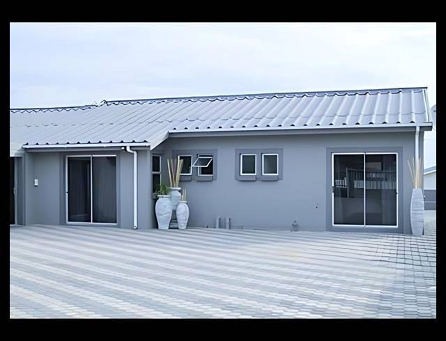 5 BEDROOM HOUSE FOR SALE IN DA NOVA